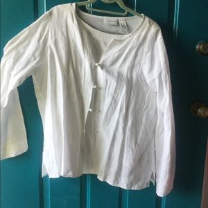 Liz  Claiborne White Linen  Top Blouse 2 piece Set